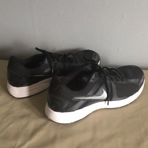 Nike Dart men’s size 10 running shoe